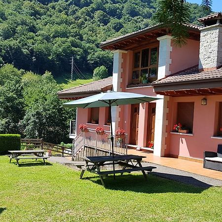 Apartamentos La Corona - Cabrales กาเรญา เด กาบราเลส ภายนอก รูปภาพ