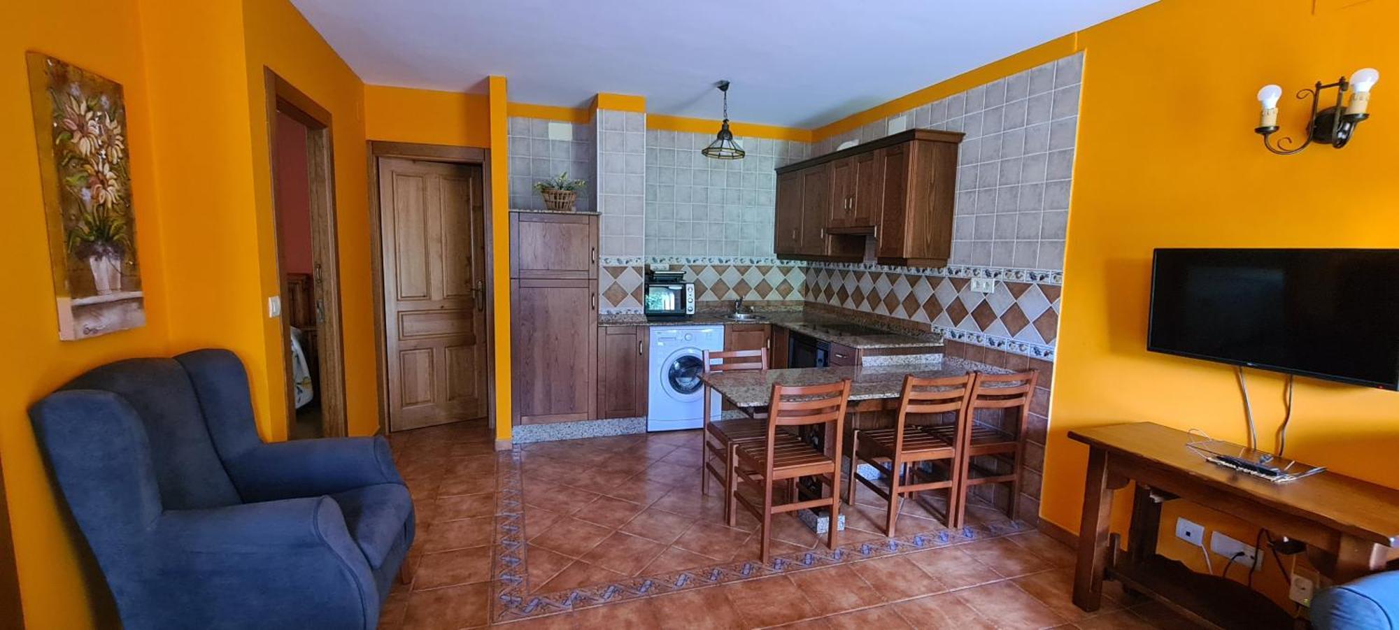 Apartamentos La Corona - Cabrales กาเรญา เด กาบราเลส ภายนอก รูปภาพ