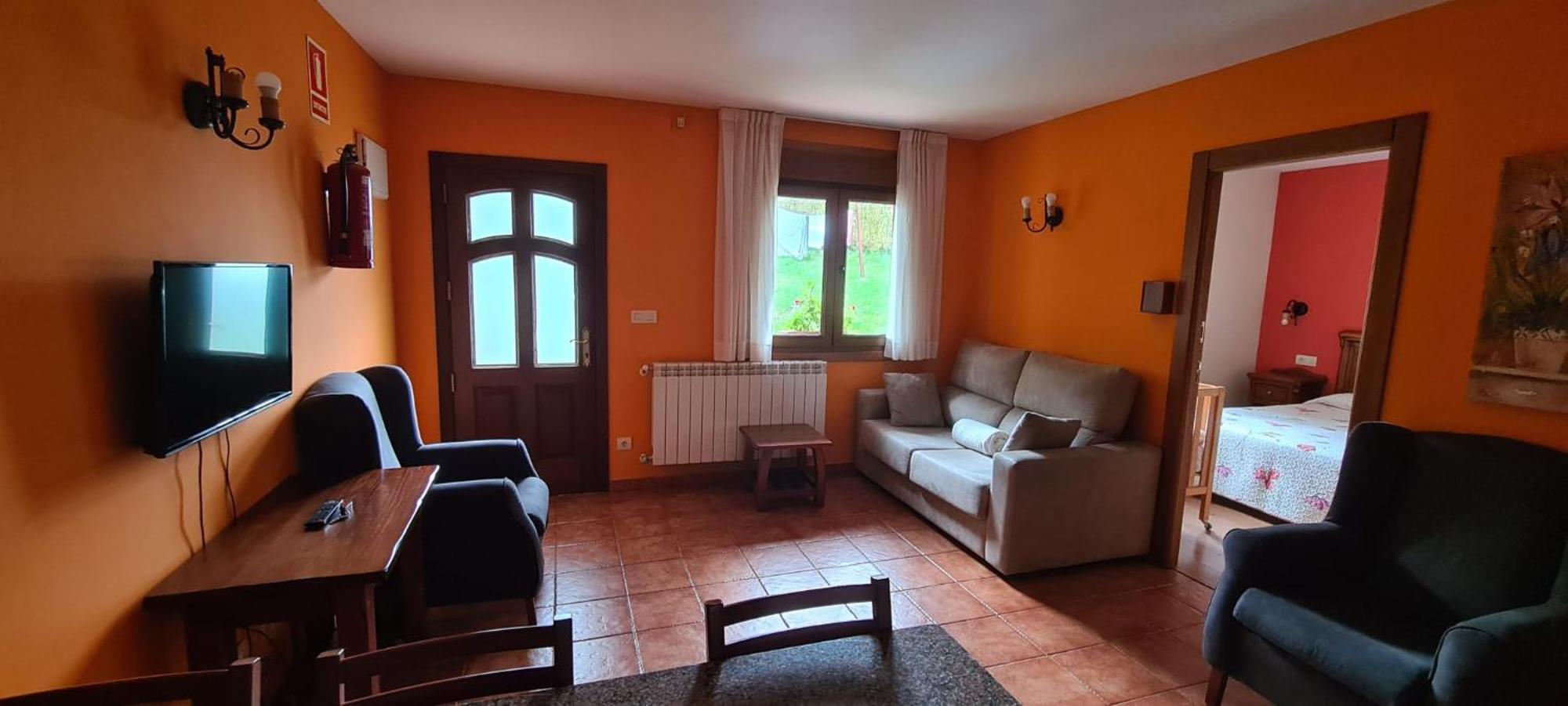 Apartamentos La Corona - Cabrales กาเรญา เด กาบราเลส ภายนอก รูปภาพ