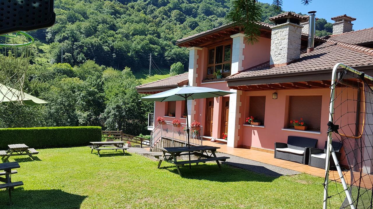 Apartamentos La Corona - Cabrales กาเรญา เด กาบราเลส ภายนอก รูปภาพ